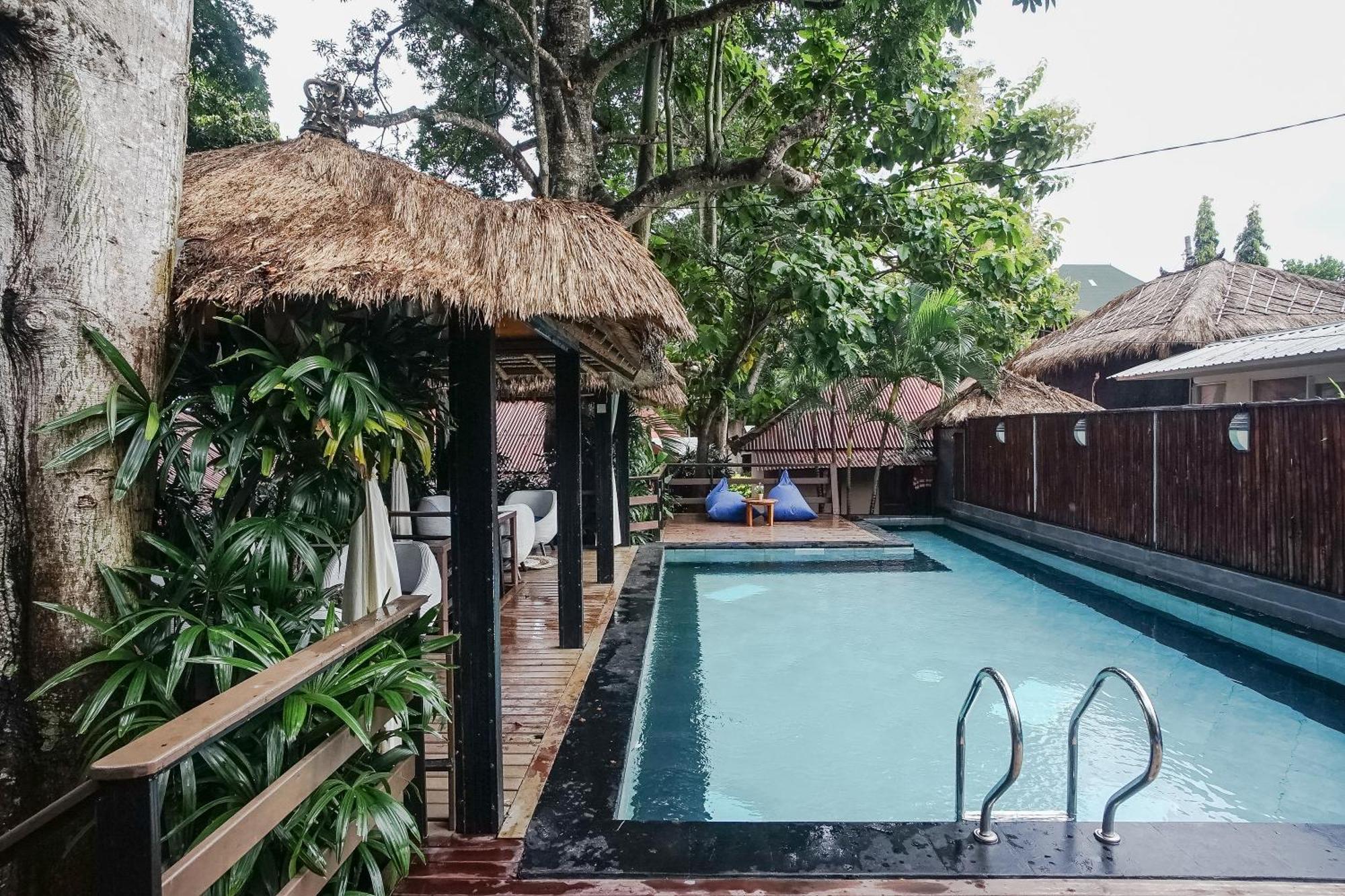 Kampung 168 Hotel Jimbaran Exterior foto